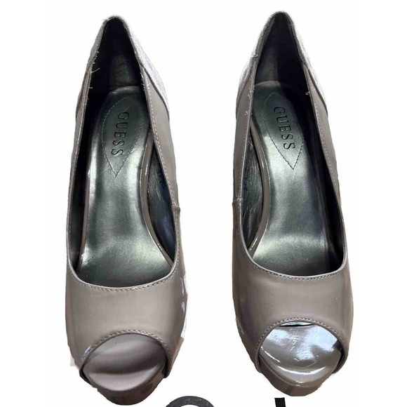GUESS Nude Beige Patent Leather/Suede Heel Peep Toe Platform Stilettos Sz 10M - Picture 2 of 6